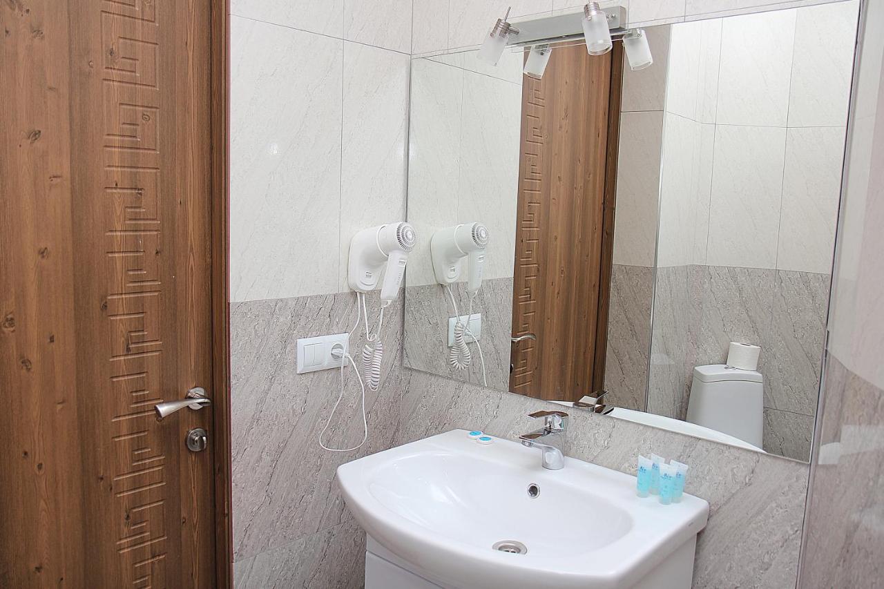 Boutique Hotel Dany Tbilisi Ngoại thất bức ảnh